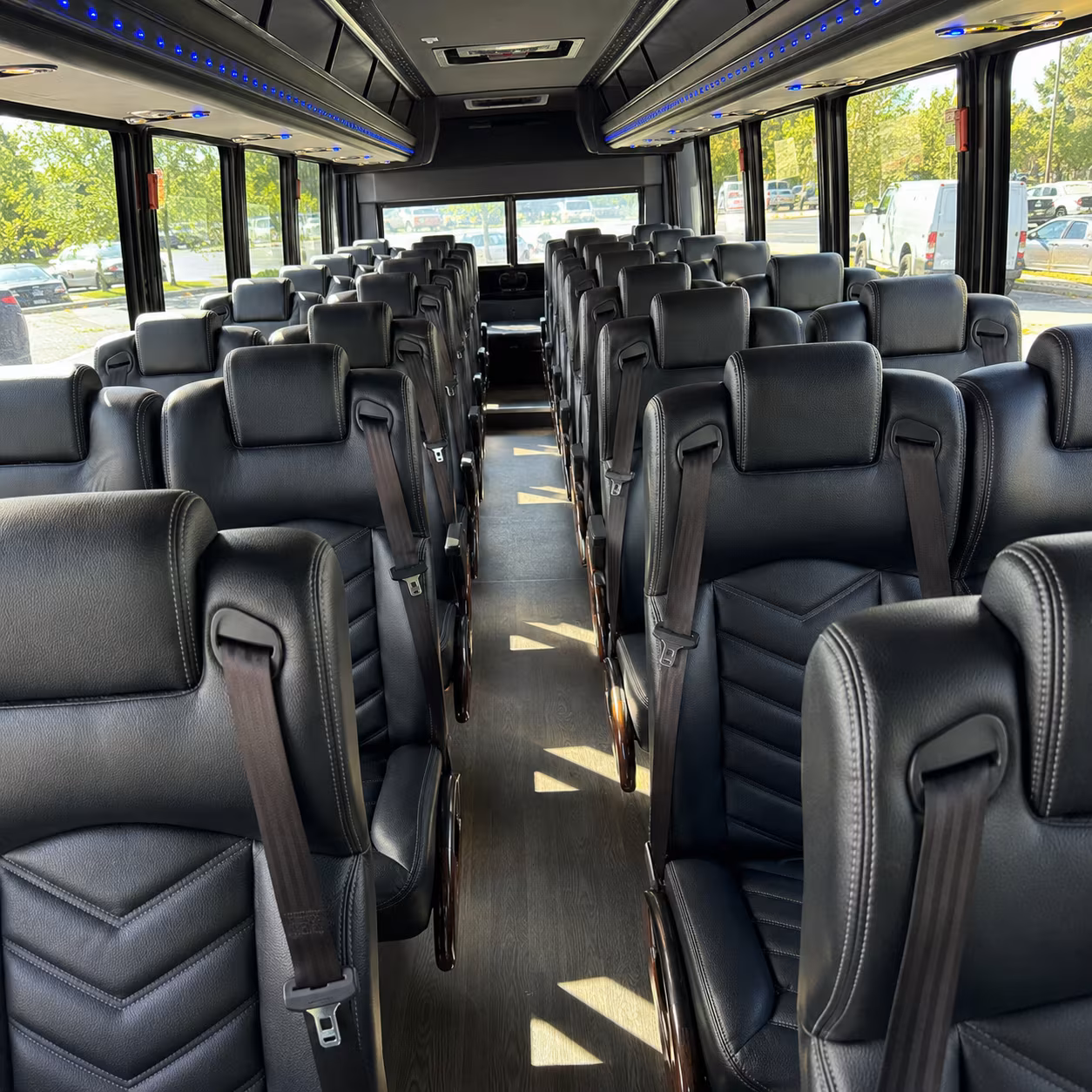 airport transfer buses for eagan wedding guests flying into msp