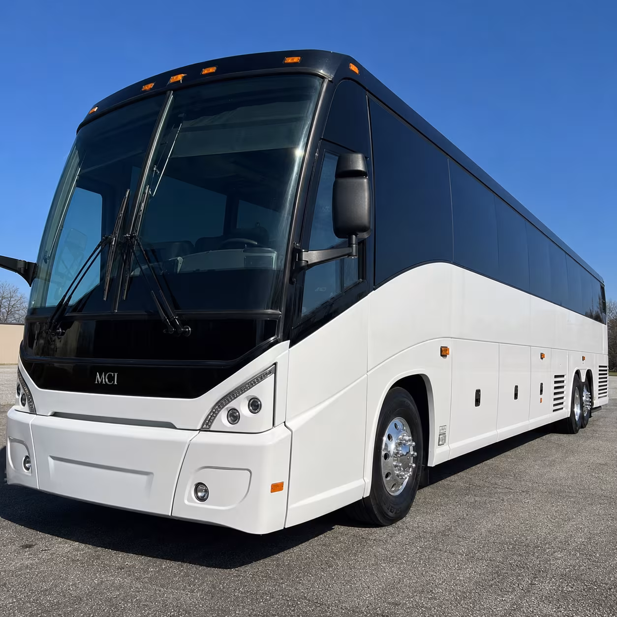 bus rentals for mystic lake amphitheater and casino shows