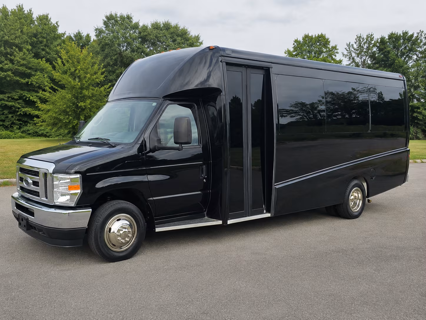 charter buses for vikings wild and twins game days