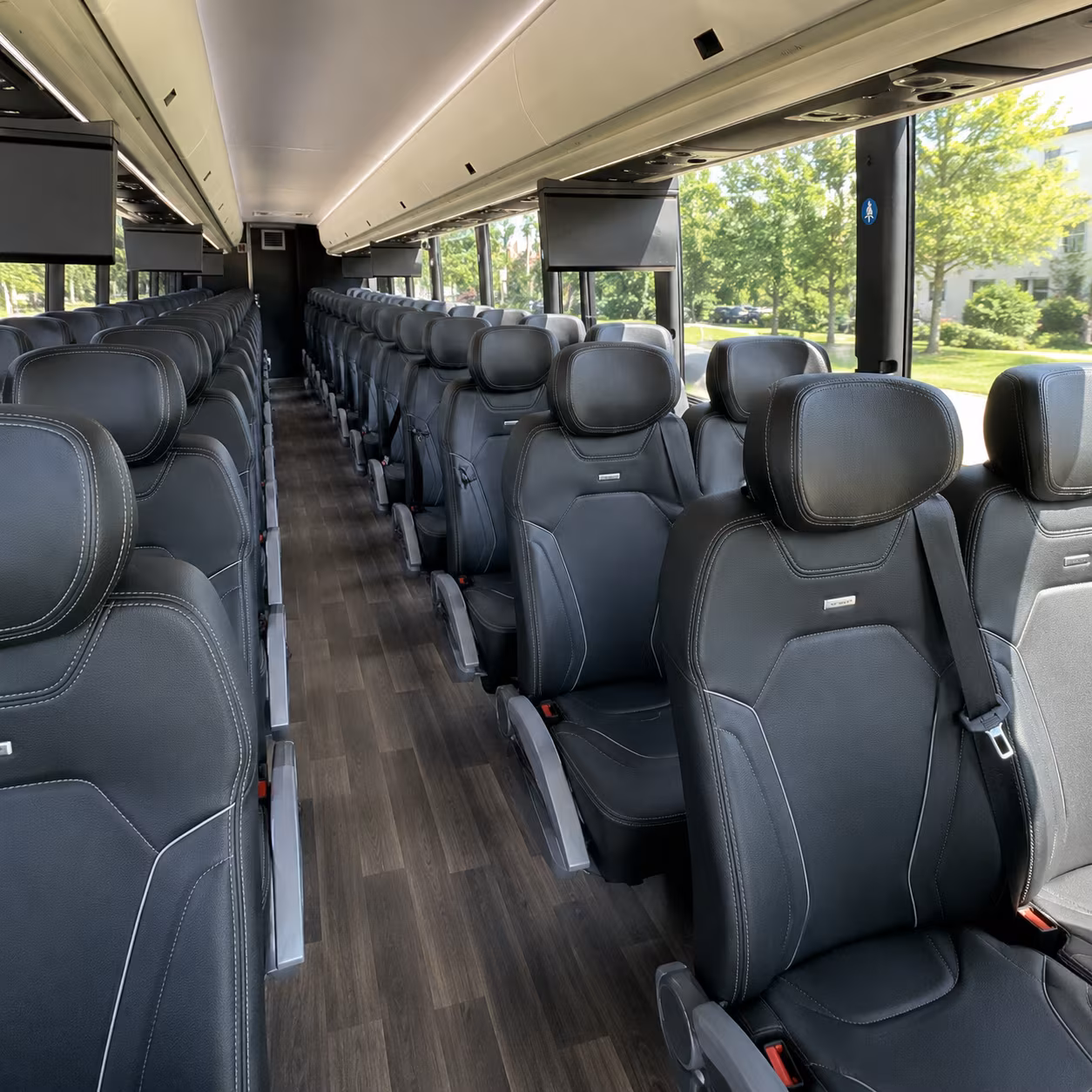daily commuter shuttle buses for eagan corporate campuses