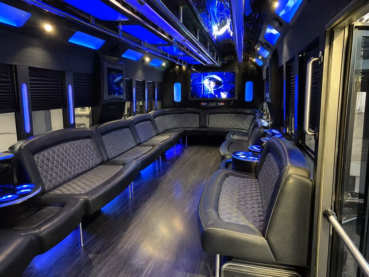 eagan 28 passenger party bus interior