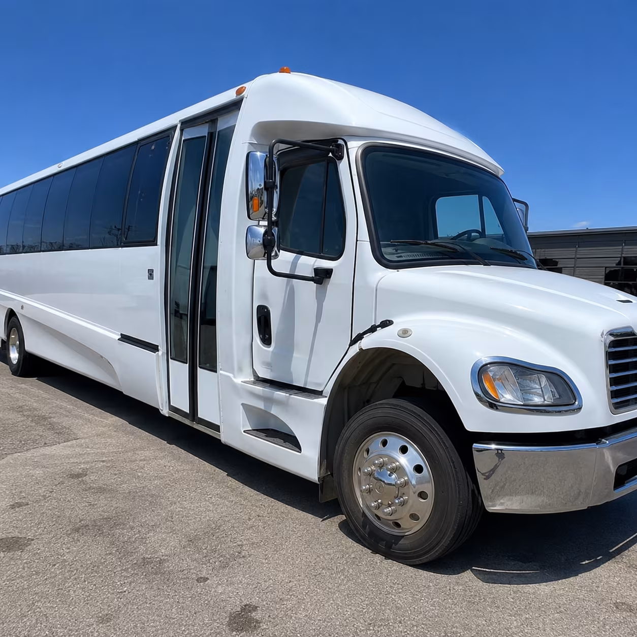 find the perfect transportation for your next corporate event 4