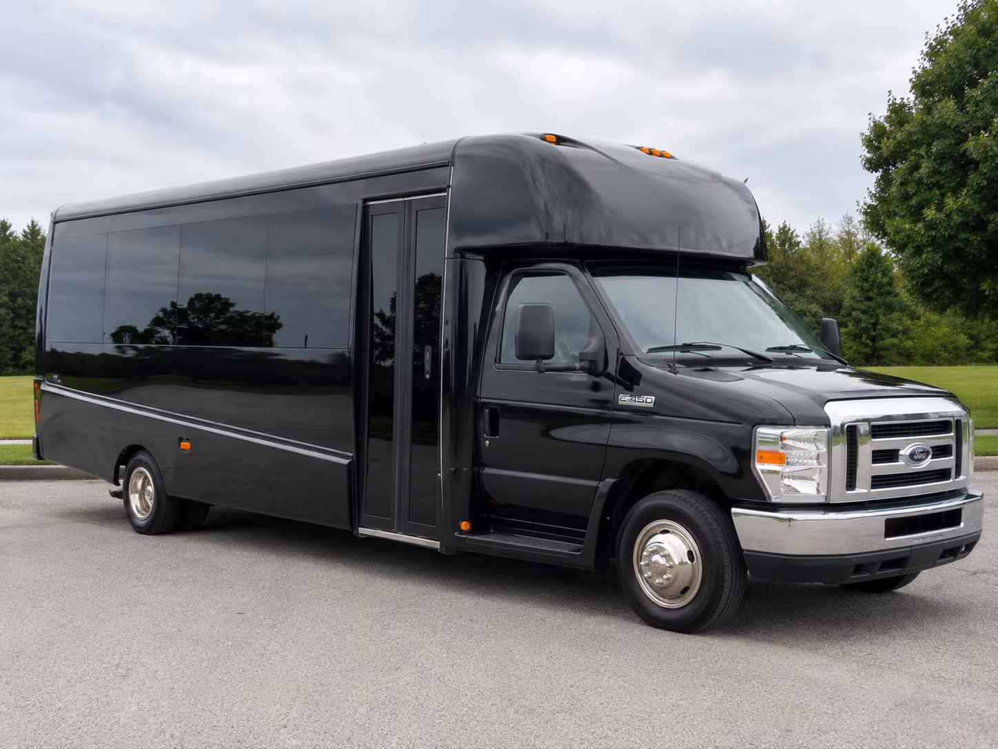 find the perfect transportation for your next private event 3