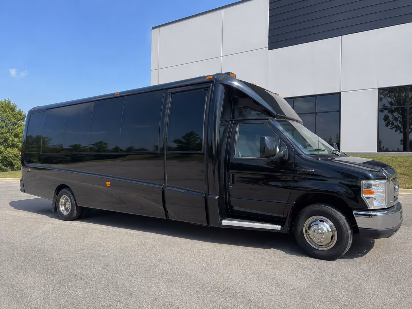 party bus rentals in eagan for the ultimate prom night