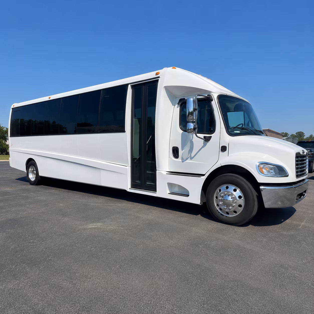 shuttle buses to first avenue and the smaller minneapolis music clubs